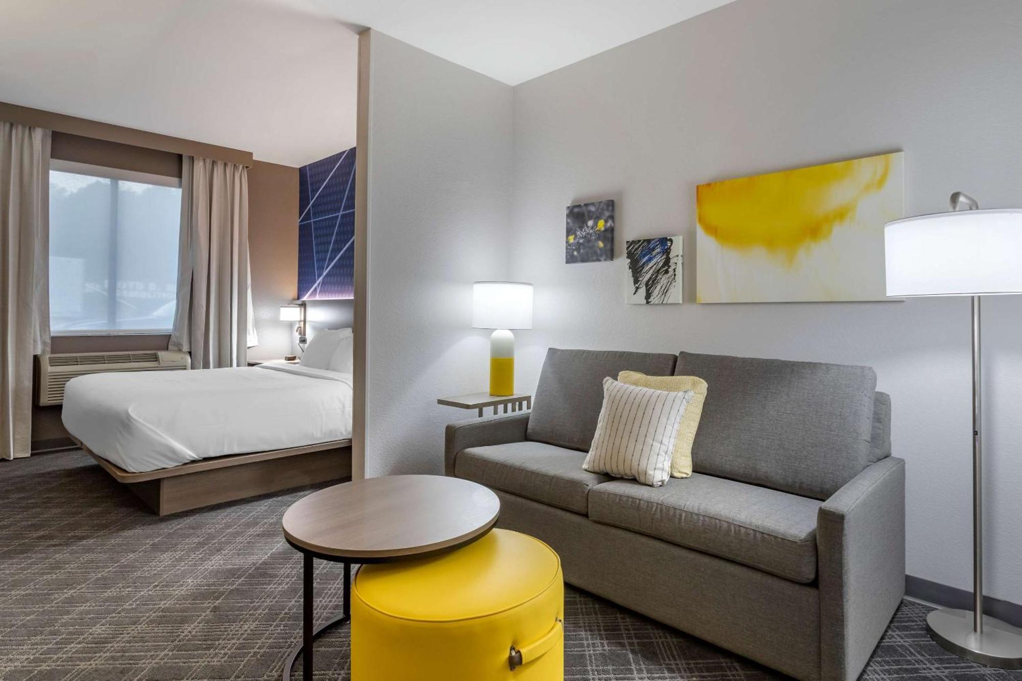 คอมฟอร์ท สวีทส์ Hotel แน็คคิทัช ภายนอก รูปภาพ