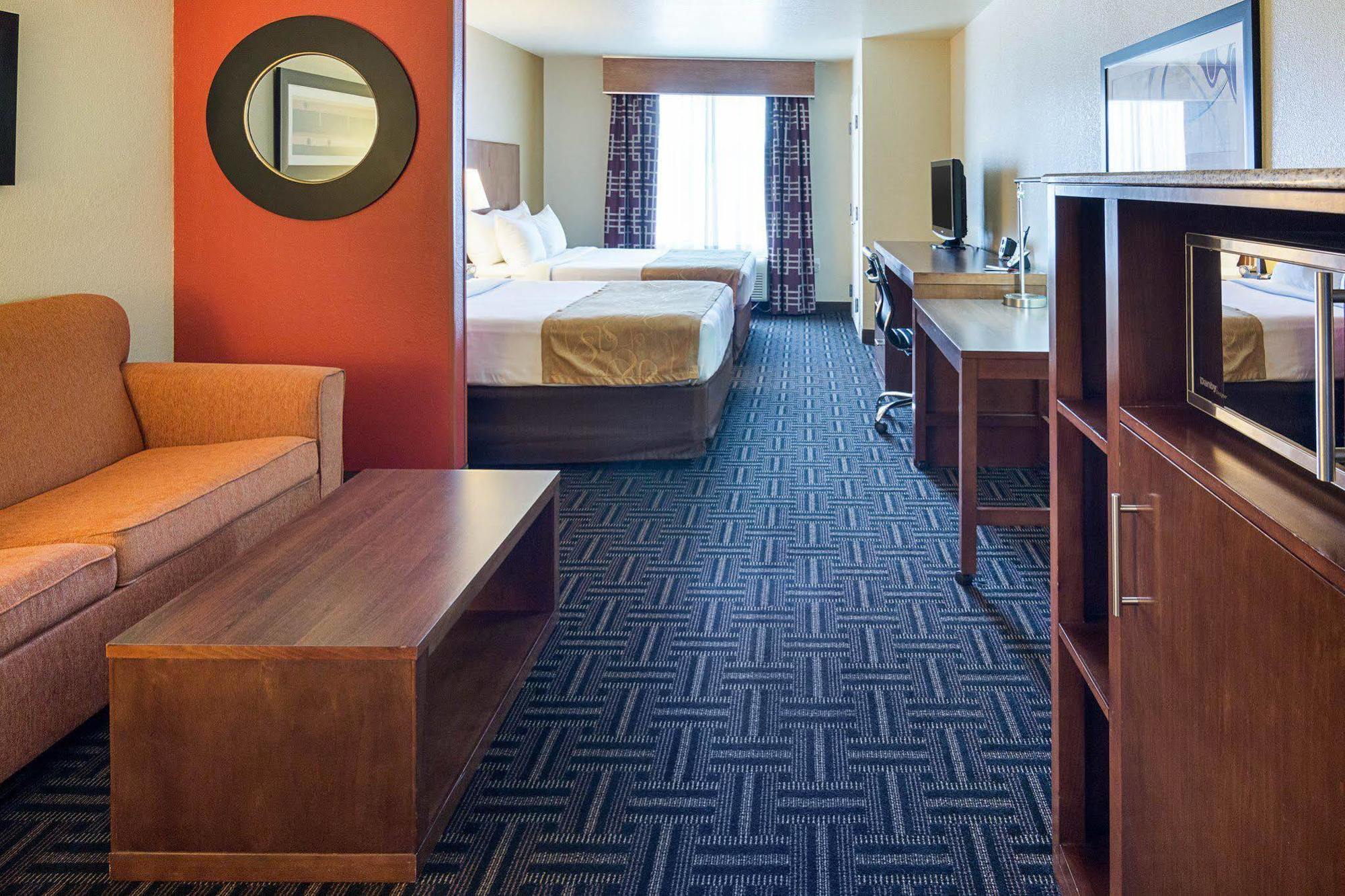 คอมฟอร์ท สวีทส์ Hotel แน็คคิทัช ภายนอก รูปภาพ